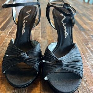 Nina black satin heels size 10